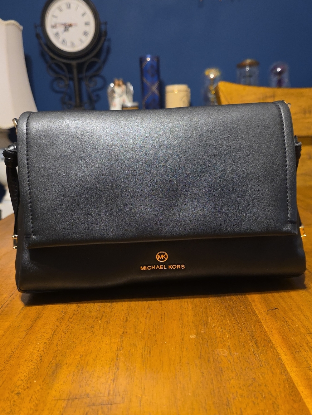 Michael Kors Black Leather Shoulder Bag - Picture 2 of 16
